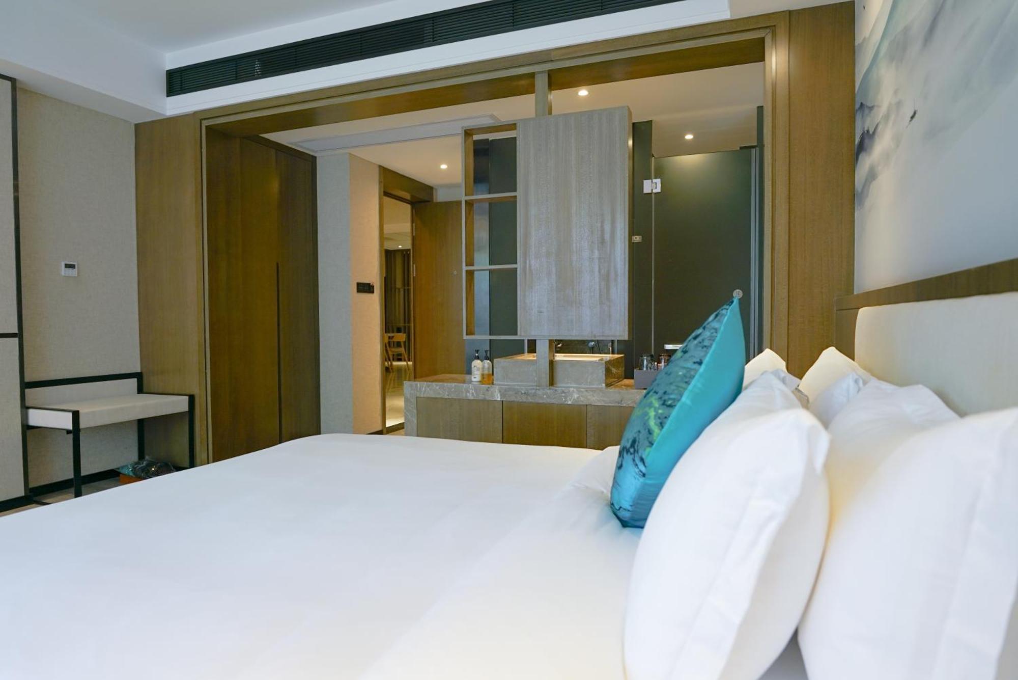 Paco Hotel Tiyuxilu Metro Guangzhou-Free Shuttle Bus During Canton Fair מראה חיצוני תמונה
