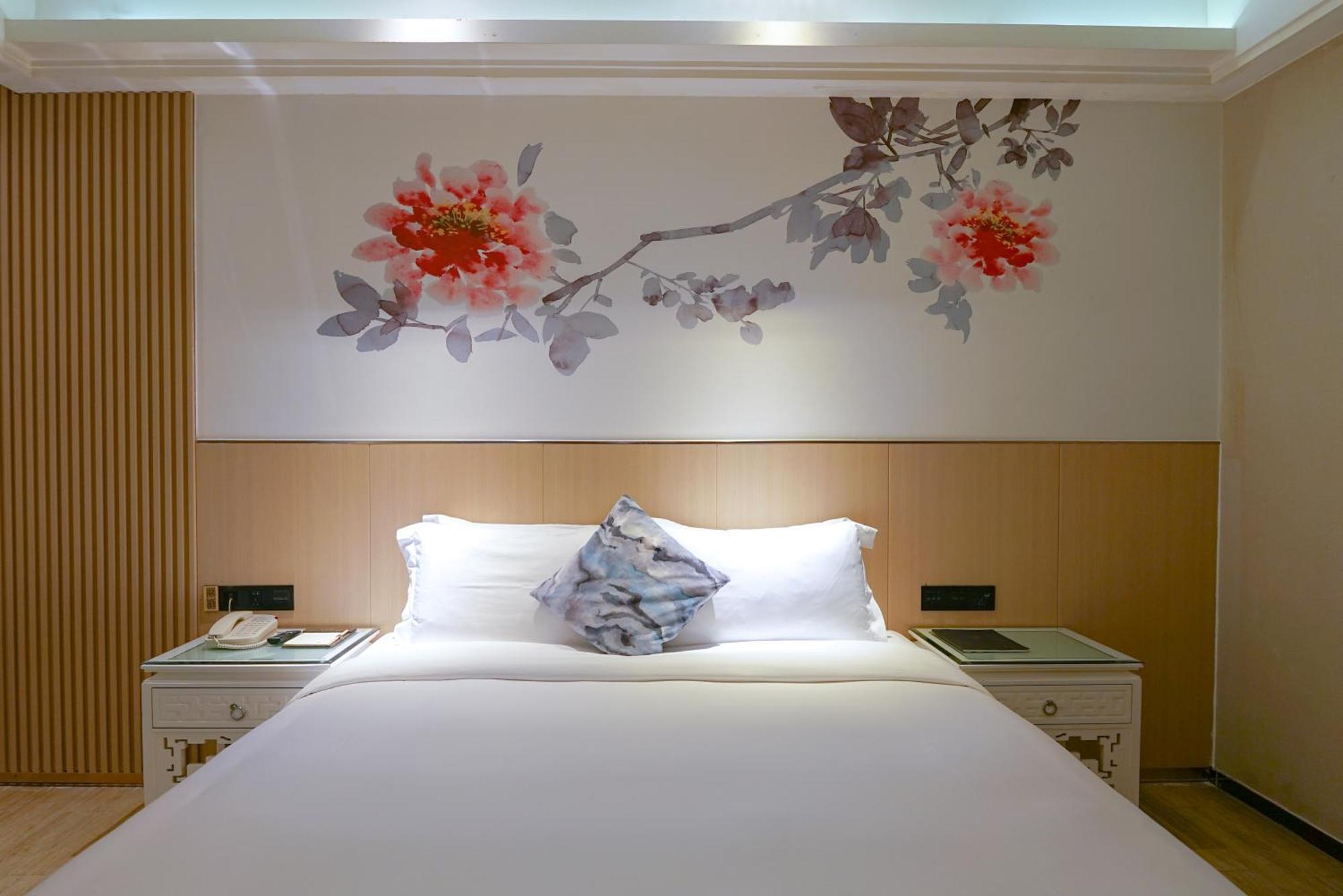Paco Hotel Tiyuxilu Metro Guangzhou-Free Shuttle Bus During Canton Fair מראה חיצוני תמונה